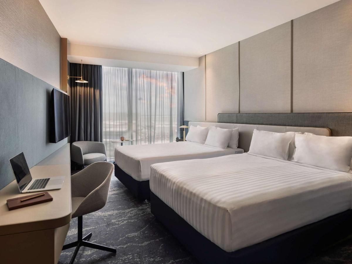 Pullman Auckland Airport Hotel ภายนอก รูปภาพ Deluxe Room